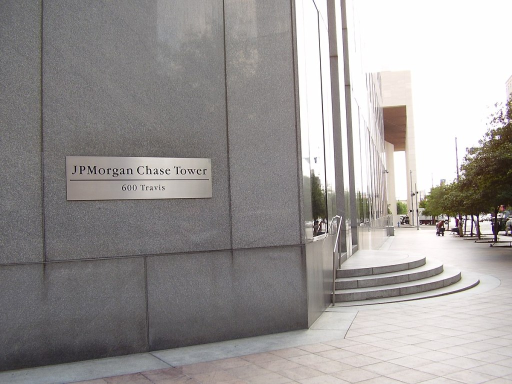 Wikimedia Commons: WhisperToMe